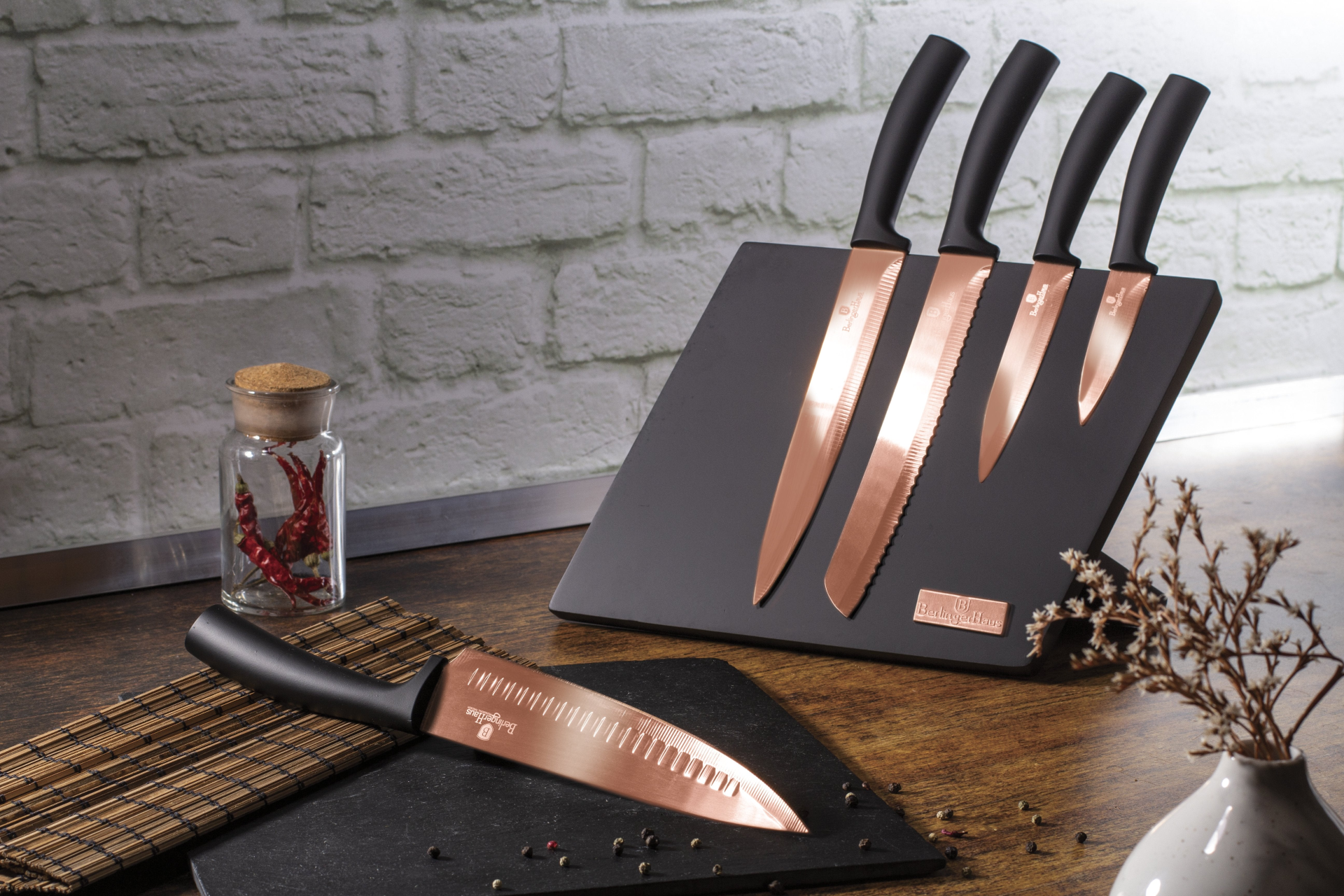 6-Piece Knife Set with Magnetic Holder