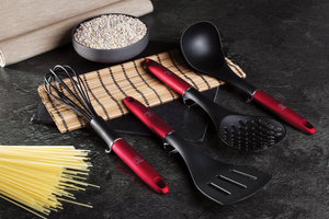 17-Piece Kitchen Cookware Set