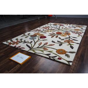 Charming Neutral 5' x 8' Hand-Tufted Rug- CM1001