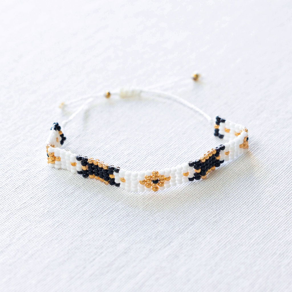 Rosa Seed Bead Bracelet